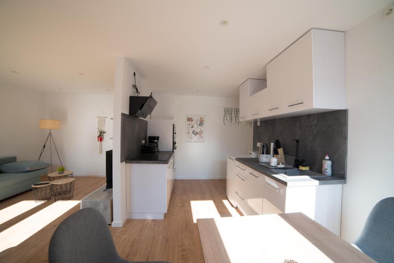 Schoene Ferienwohnung 54 M², Zentrumsnah, Kingbett Эрфурт Экстерьер фото