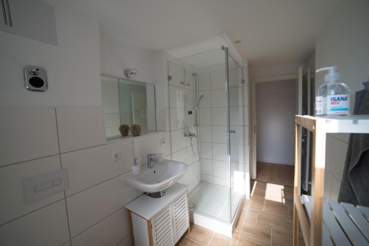 Schoene Ferienwohnung 54 M², Zentrumsnah, Kingbett Эрфурт Экстерьер фото